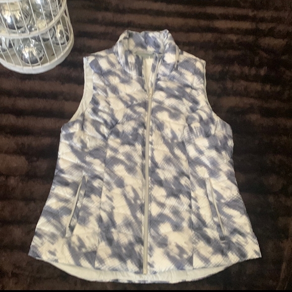 Athleta Puffer Goose Down Altitude Vest Size Large - Picture 4 of 11